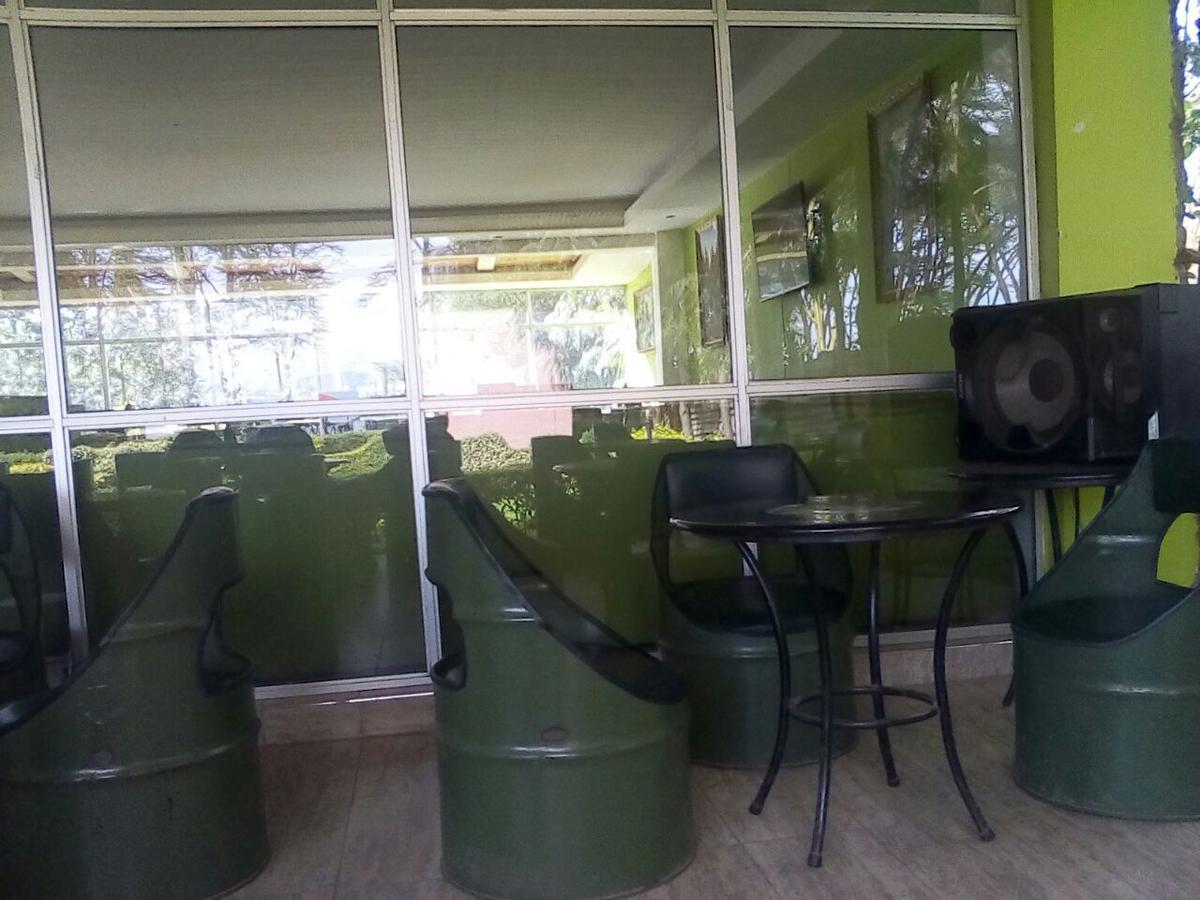 Hippo Safaris Resort Naivasha Buitenkant foto